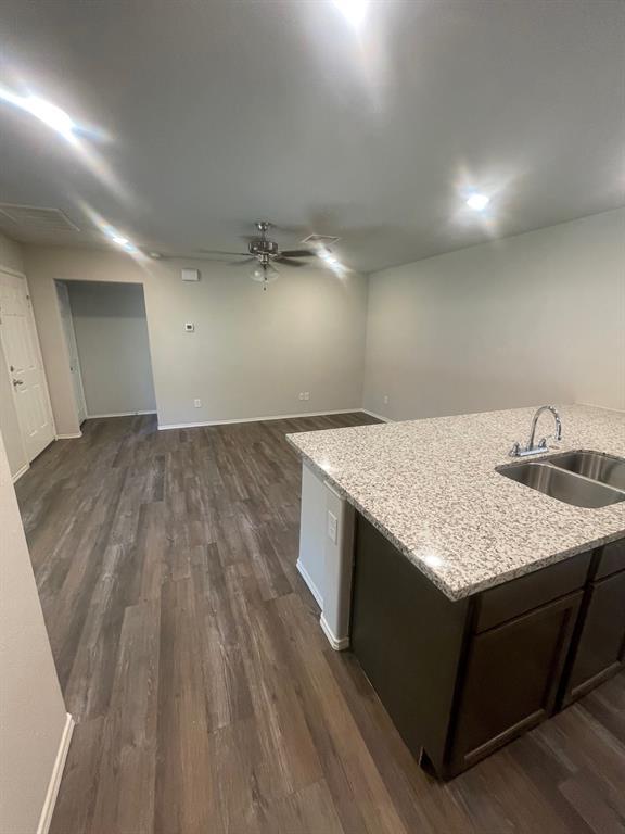 9199 Inwood, Willis, TX 77318 photo 3