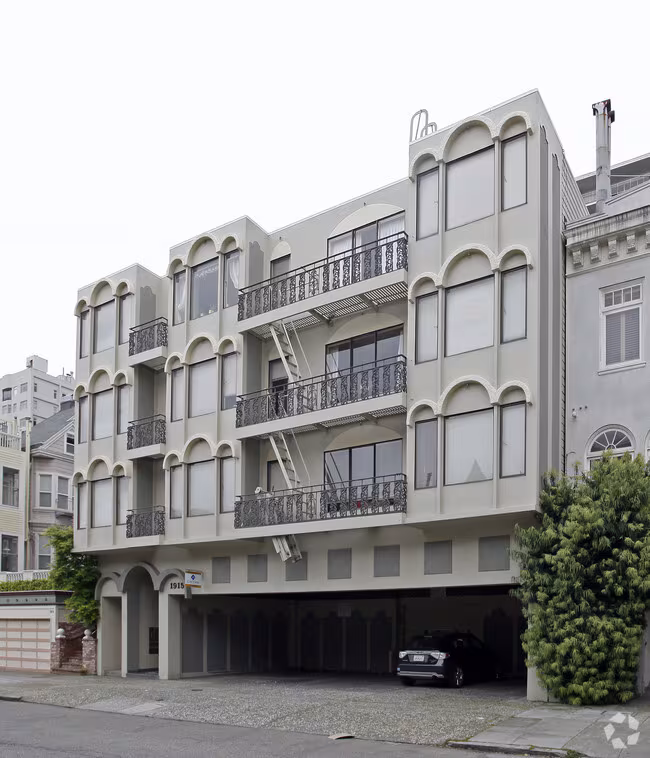 1915 Green Street (500r) photo 2