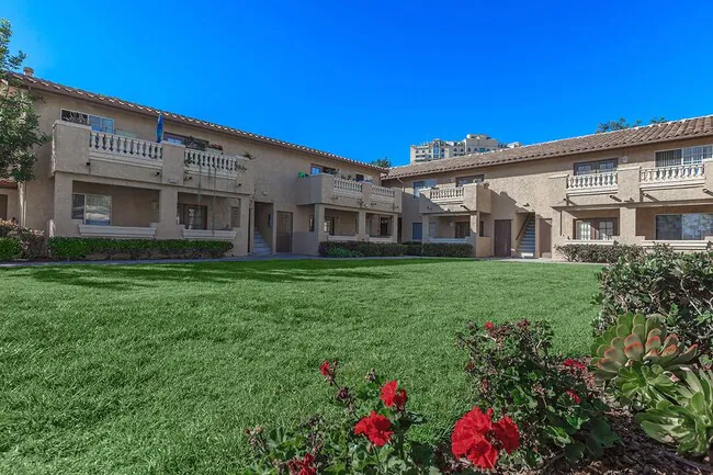 La Jolla Nobel photo 3