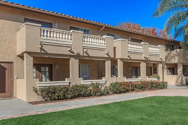La Jolla Nobel photo 2