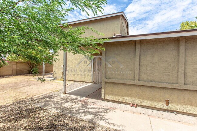 19802 N 4th St Phoenix, AZ 85024 photo 3