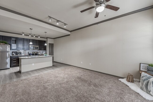 3199 Genoa Red Bluff Road, Pasadena, TX 77505 photo 3