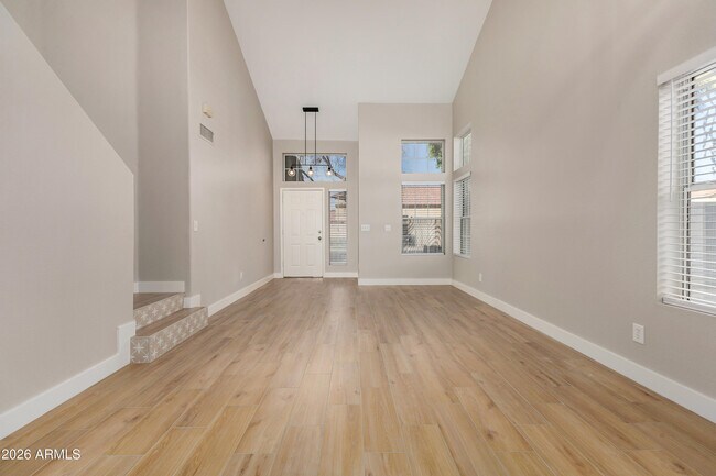 Charming 3-Bedroom Home in Stapley Greens Community photo 4