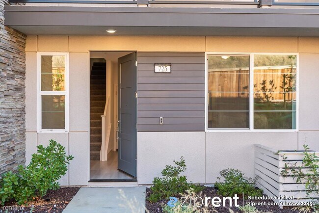 725 Delve Court, Hayward, CA 94544 photo 2