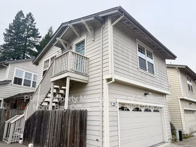 565 Jorgensen St Cotati, CA 94931 photo 2