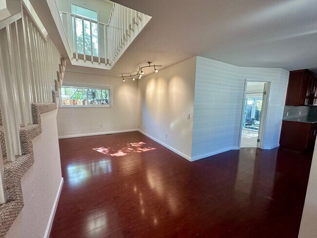 33839 14th Street, Union City, CA 94587 photo 2
