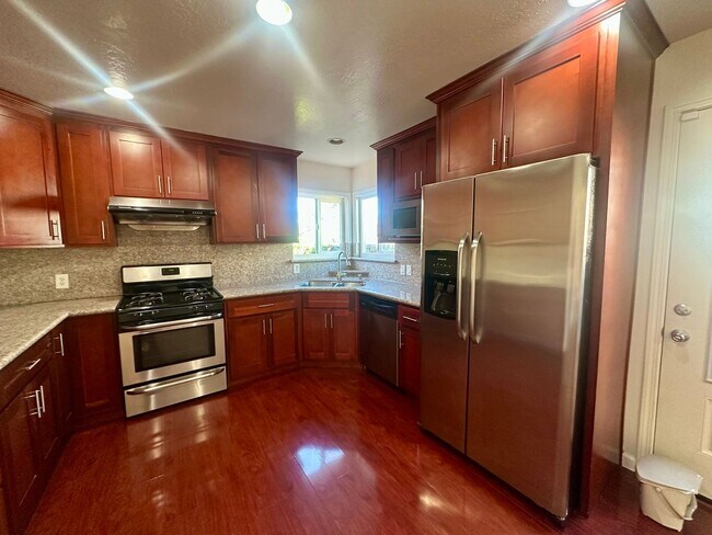 33839 14th Street, Union City, CA 94587 photo 4