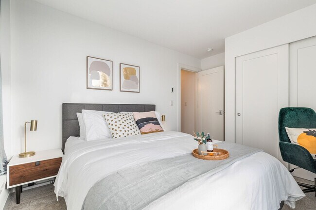 1215 E Union St Seattle, WA 98122 photo 4