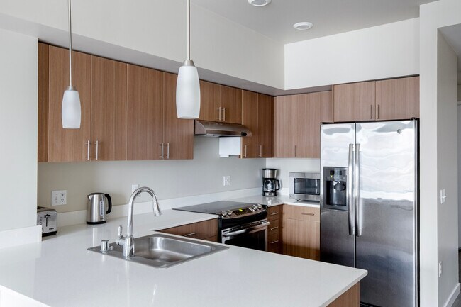 15301 NE Turing St Redmond, WA 98052 photo 3