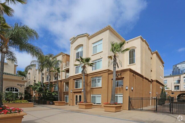 Regents La Jolla photo 5