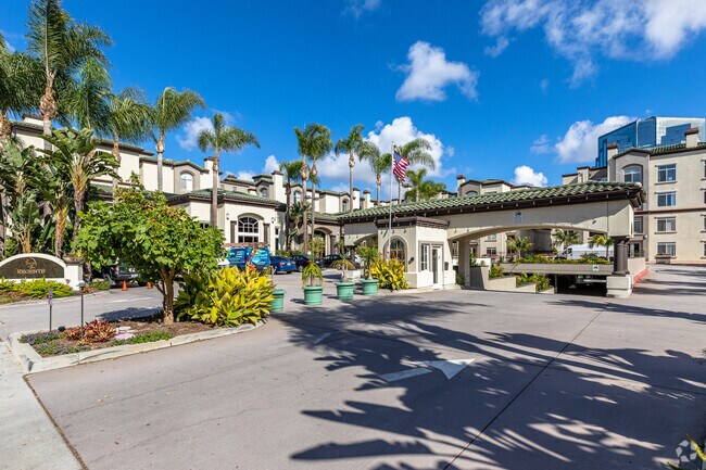 Regents La Jolla photo 3