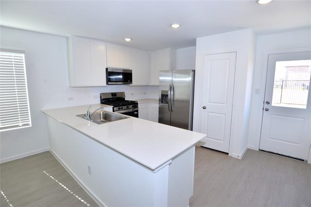 4200 Apollo Bay Ave Little Elm, TX 75068 photo 5