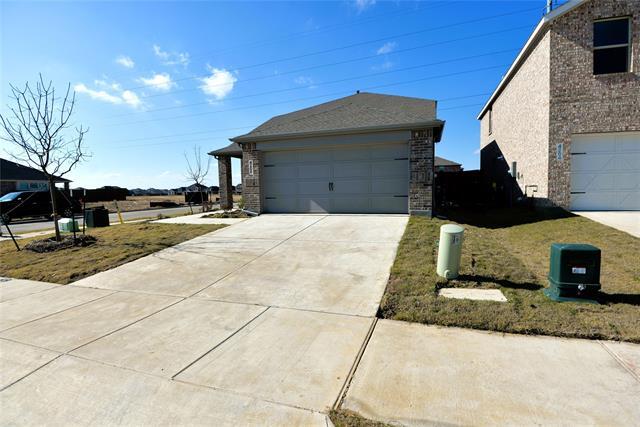 4200 Apollo Bay Ave Little Elm, TX 75068 photo 3