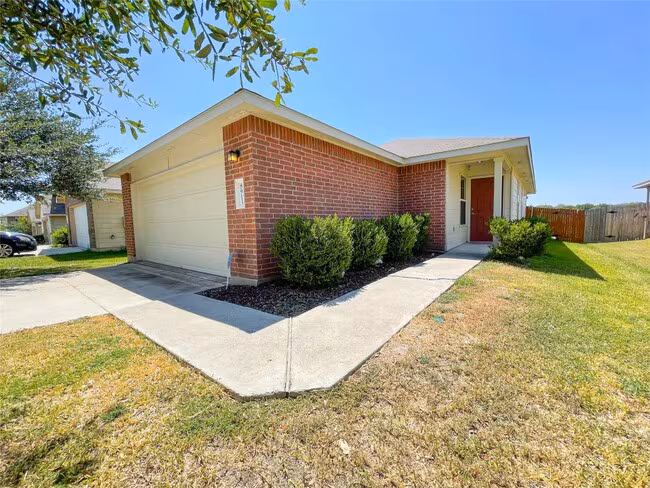 8913 Southwick Dr Austin, TX 78724 photo 2