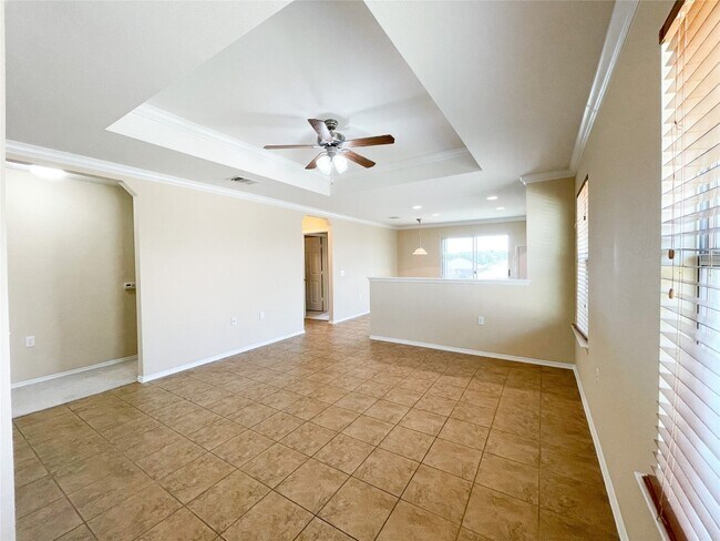 8913 Southwick Dr Austin, TX 78724 photo 5