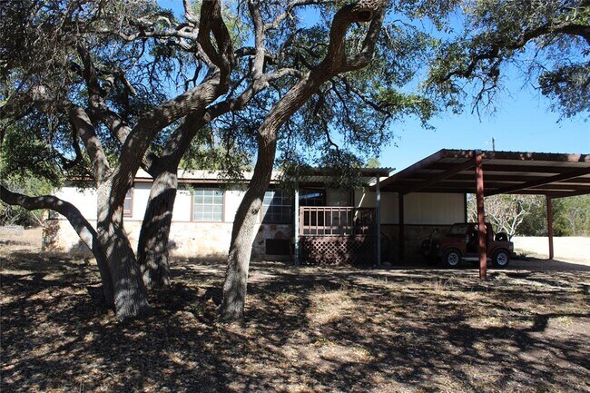 14111 S Green Hills Loop Austin, TX 78737 photo 2