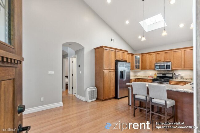 1948 Menalto Avenue, Menlo Park, CA 94025 photo 3