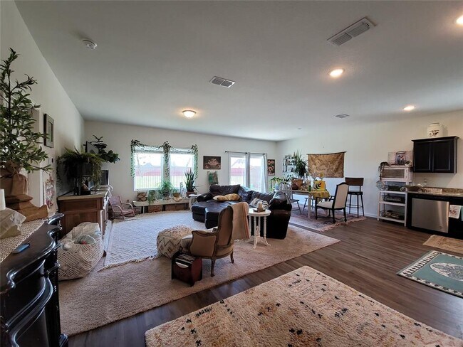 1820 Wolf Run, Anna, TX 75409 photo 3