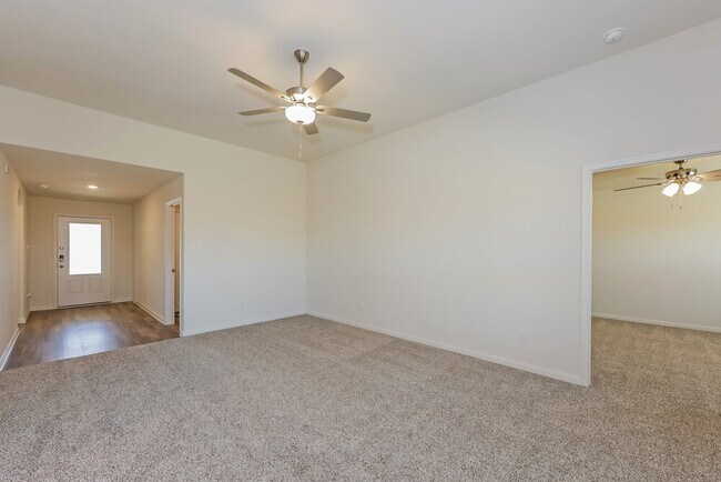 9600 Teton Vista Drive, Fort Worth, TX 76140 photo 3