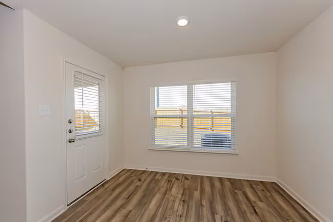 9600 Teton Vista Drive, Fort Worth, TX 76140 photo 5