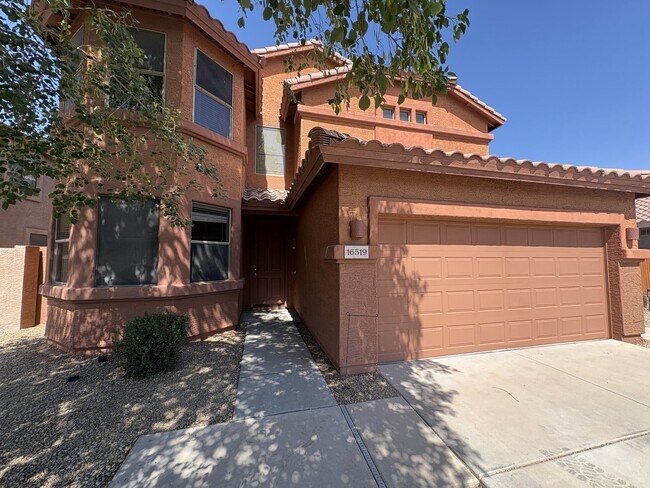 16519 N 71st Ave Peoria, AZ 85382 photo 4