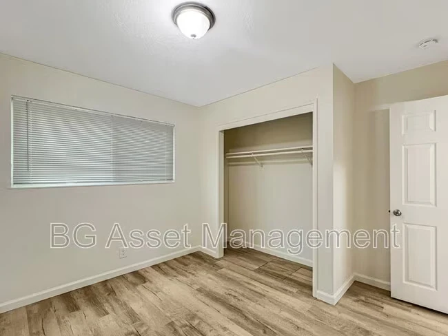 355 S 29th St Richmond, CA 94804 photo 3