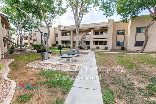 145 N 74th St Mesa, AZ 85207 photo 3