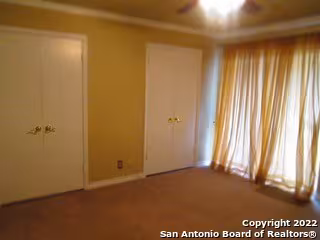 8702 Village Dr San Antonio, TX 78217 photo 3