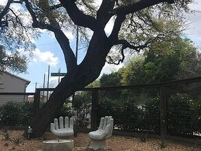 3805 Southridge Drive, Austin, TX 78704 photo 3