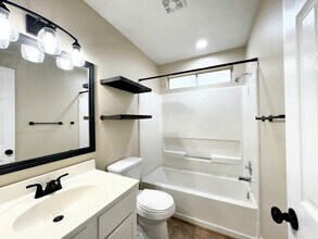 831 Sagewood Trail San Marcos, TX 78666 photo 3