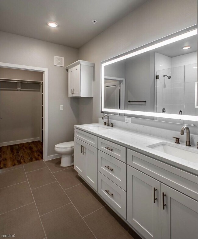 1701 E Palm Valley Blvd Round Rock, TX 78664 photo 4