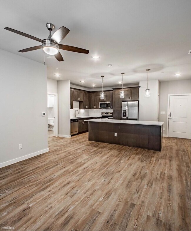 1701 E Palm Valley Blvd Round Rock, TX 78664 photo 3