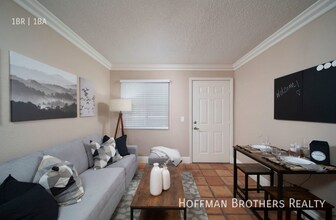 227 16th St San Diego, CA 92101 photo 2