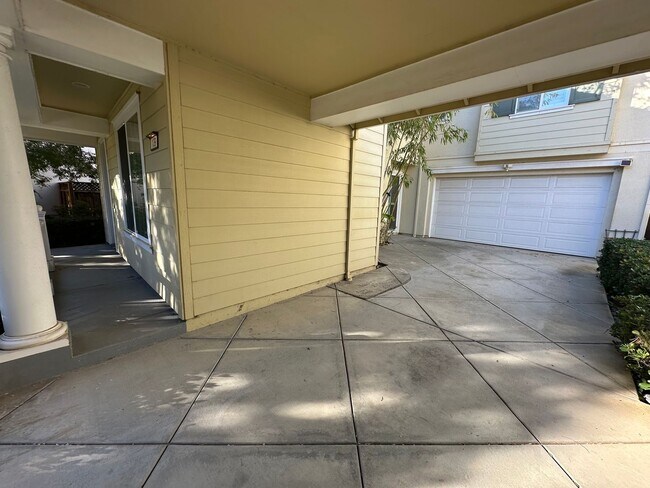 Beaitiful 4 Bedroom, 2.5 Bath Mountain House Home. photo 2