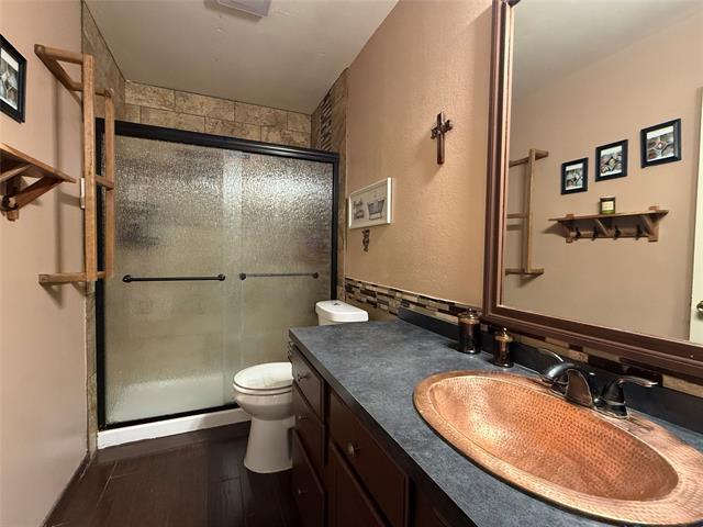 2711 Lucile Herrin Ln Dallas, TX 75227 photo 5