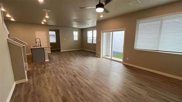825 Blossom Lane, Argyle, TX 76226 photo 3