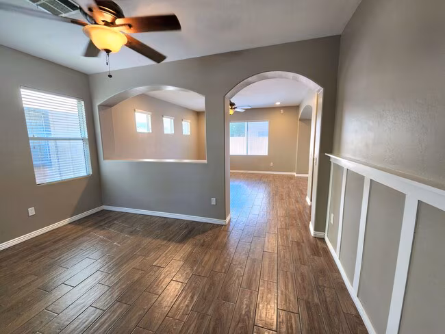 4223 E Gail Dr Gilbert, AZ 85296 photo 2