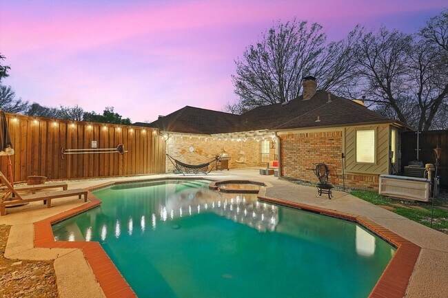 609 Arbor Creek Dr DeSoto, TX 75115 photo 5