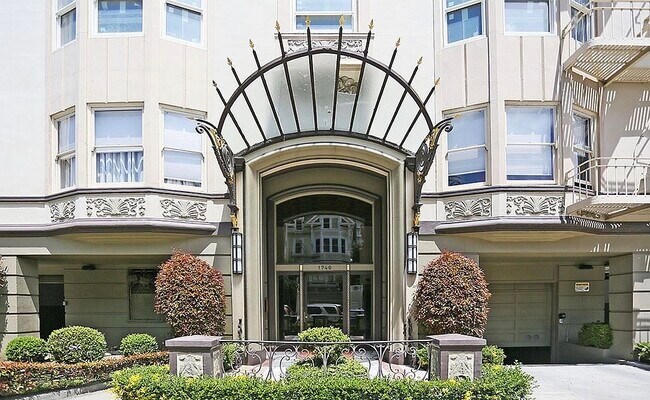 1740 Broadway Street, San Francisco, CA 94109 photo 2