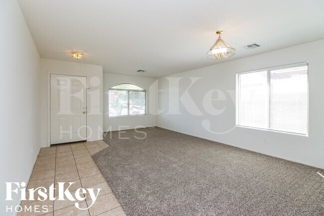 3688 W Santa Cruz Ave San Tan Valley, AZ 85142 photo 3