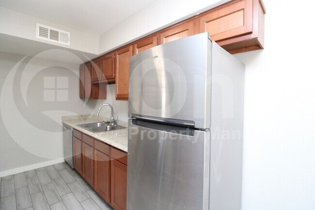 1500 W Rio Salado Pkwy Mesa, AZ 85201 photo 3