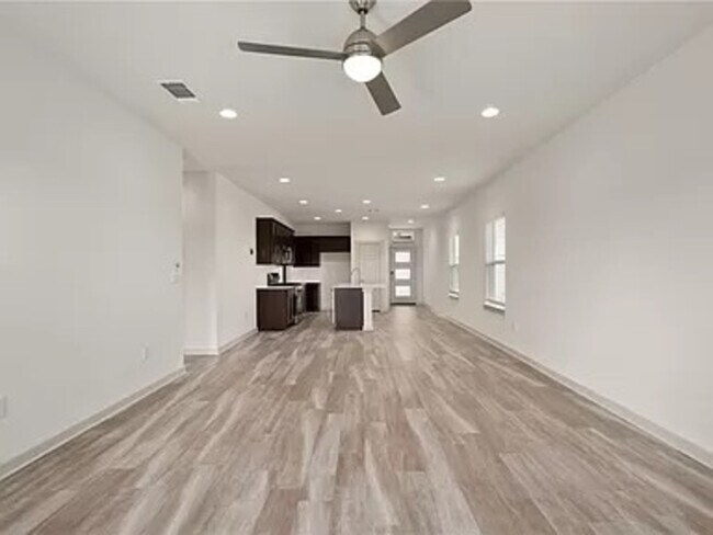 7717 Lowenfield Drive, Austin, TX 78724 photo 5