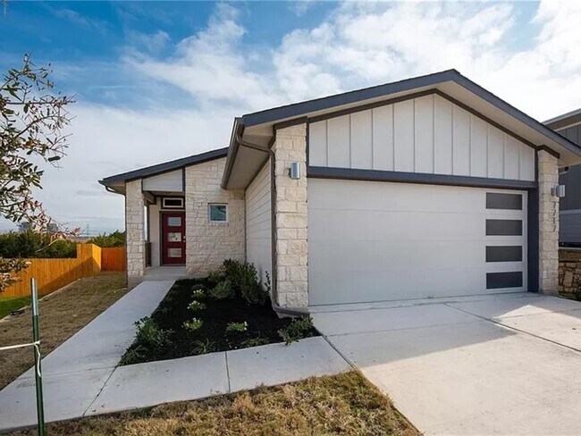 7717 Lowenfield Drive, Austin, TX 78724 photo 3