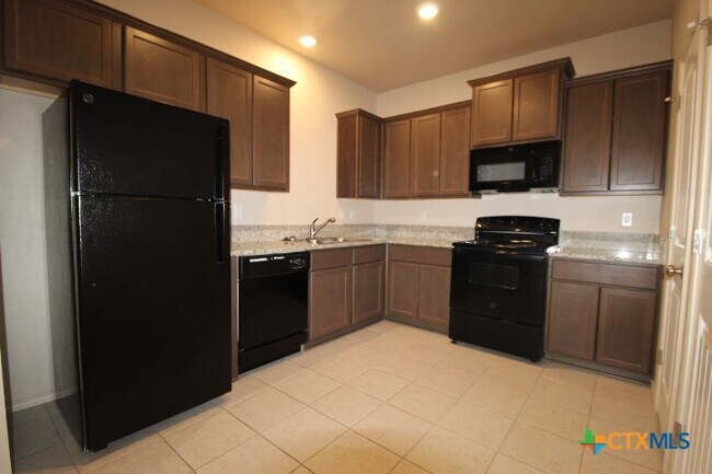 1705 Montell St Copperas Cove, TX 76522 photo 4