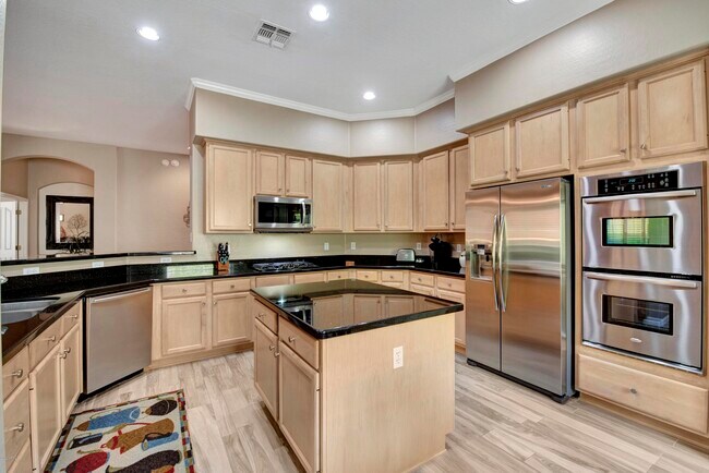 7689 E Quill Ln Scottsdale, AZ 85255 photo 4