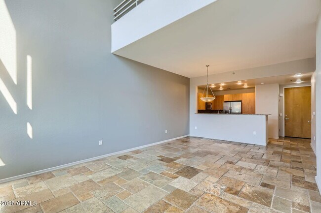 17 W Vernon Ave Phoenix, AZ 85003 photo 4