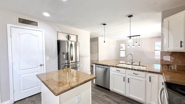 1733 E Harrison St Gilbert, AZ 85295 photo 3