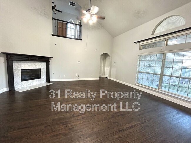 12326 Glademeadow Drive, Frisco, TX 75035 photo 3