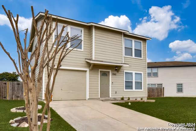 3743 Amber Leaf San Antonio, TX 78245 photo 2