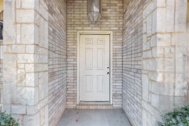 7544 Fresh Springs Road, Fort Worth, TX 76120 photo 2